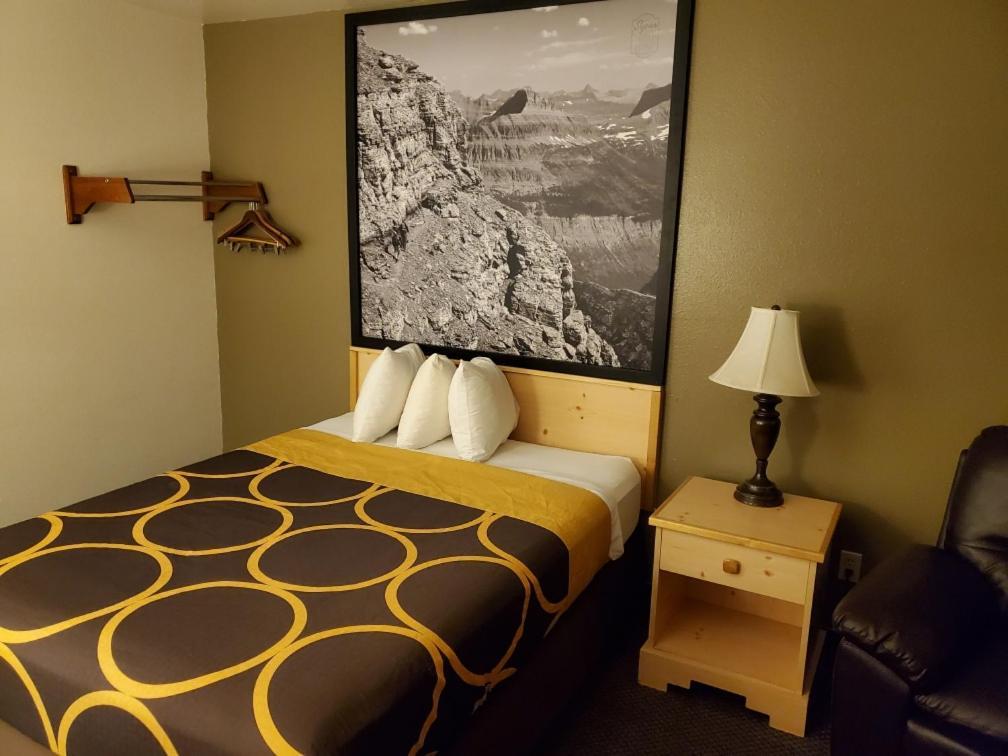 Super 8 By Wyndham Missoula/Brooks Street Hotel Luaran gambar